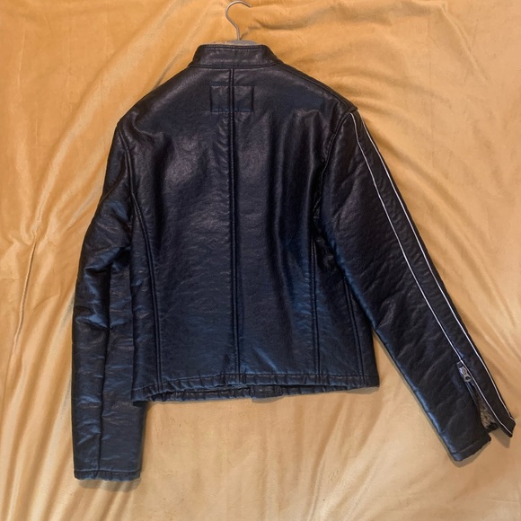 Armani leather jacket gently used - Picture 3 of 16